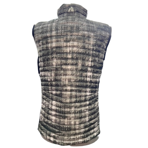 Eddie Bauer First Ascent Stormdown 800 Vest - Picture 3 of 11